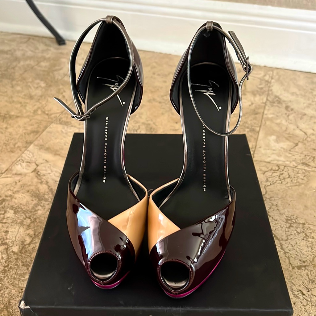 Giuseppe Zanotti Platform Peep Toe Pumps - 5 Inch Heel.